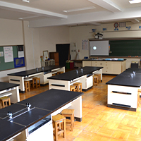 杉並区立 和田小学校 理科室