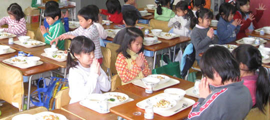 給食4_540x240.jpg